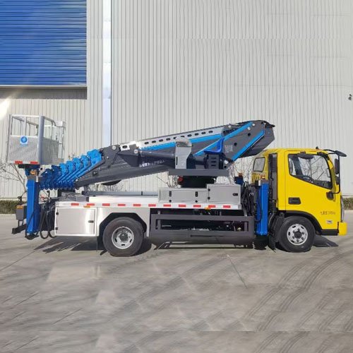 38M Aerial Lift Truck - Image 2